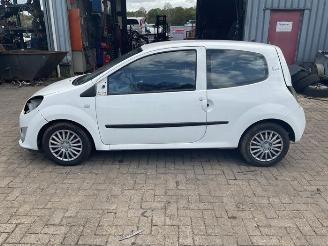 Renault Twingo Twingo II (CN), Hatchback 3-drs, 2007 / 2014 1.2 16V picture 3