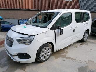 Opel Combo 1.5 dCi picture 6