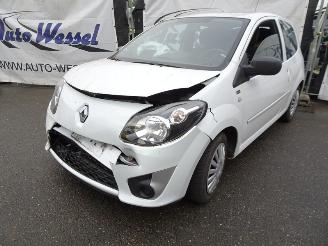 rozbiórka samochody osobowe Renault Twingo Yahoo 2011/11