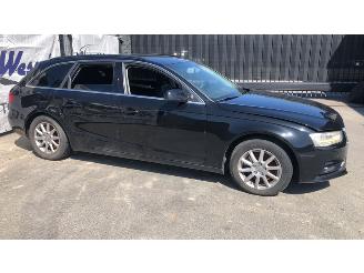 Audi A4 2.0 TDi Waterschade Avant picture 12
