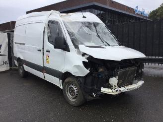 Mercedes Sprinter 314 L2H2 picture 2