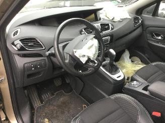 Renault Scenic 2.0 Bose picture 7