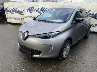 Salvage car Renault Zoé  2014/12