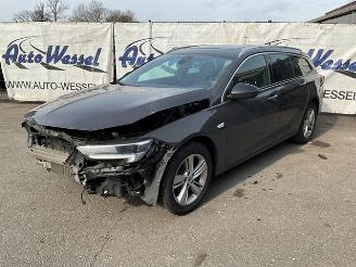 damaged passenger cars Opel Insignia 1.5 CDTi 2021/3