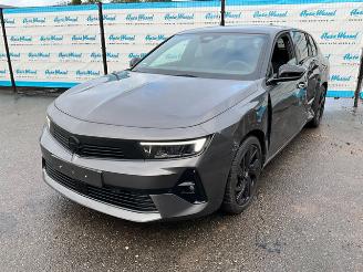 damaged passenger cars Opel Astra 1.2 Turbo GS Sports Tourer 2023/10