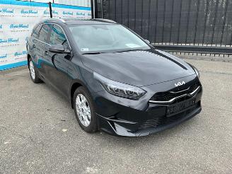 Kia Ceed  picture 2