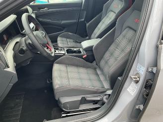 Volkswagen Golf 2.0 TSI GTI picture 6