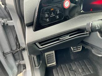 Volkswagen Golf 2.0 TSI GTI picture 24