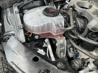 Volkswagen Golf 2.0 TSI GTI picture 22