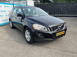 Volvo Xc-60 2.4 Momentum picture 2