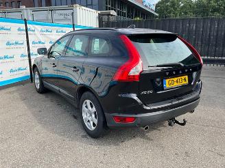Volvo Xc-60 2.4 Momentum picture 4