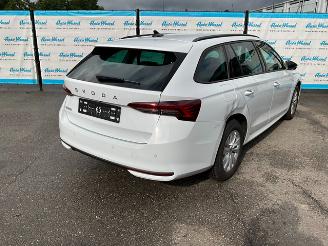 Skoda Octavia 1.5 TSi Combi picture 3