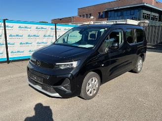 Auto incidentate Opel Combo 1.5 Life 2024/4