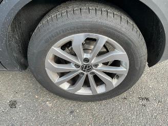 Volkswagen T-Roc 1.5 TSi Style picture 19