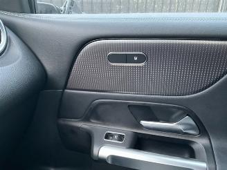 Mercedes GLB  picture 13