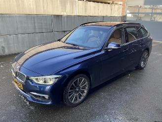 Käytettyjen passenger cars BMW 3-serie 320 320i Executive 2019/8
