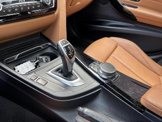 BMW 3-serie 320 320i Executive picture 21