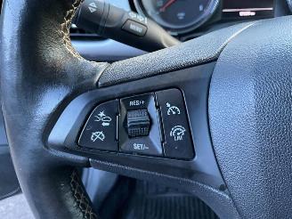 Opel Astra Sports Tourer 1.2 Turbo (96kW) Rijdbare schade links achter. Motor ok! picture 15