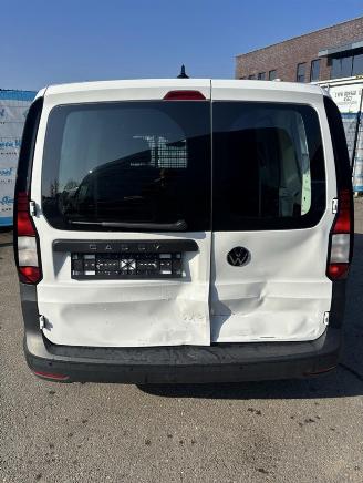 Volkswagen Caddy cargo picture 5