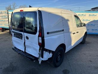 Volkswagen Caddy Basis picture 4