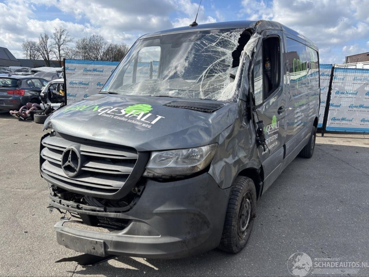 Mercedes Sprinter 211 CDI FWD L2 (910.623)