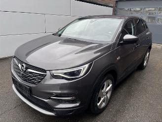Avarii autoturisme Opel Grandland X Elegance Plug-in-Hybrid 4 300PK 2022/1