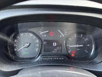 Peugeot Expert 231S 2.0 BlueHDI 120 Premium Pack | Storing AdBlue picture 19
