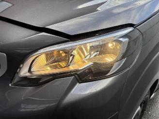 Peugeot Expert 231S 2.0 BlueHDI 120 Premium Pack | Storing AdBlue picture 6