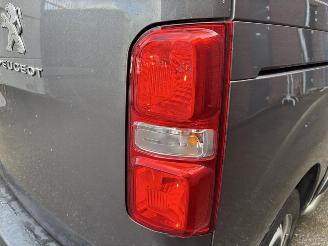 Peugeot Expert 231S 2.0 BlueHDI 120 Premium Pack | Storing AdBlue picture 7