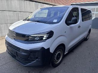 okazja samochody ciężarowe Opel Vivaro L2 2.0 cdti (106kW) Dubbelcabine 5P 2024/8