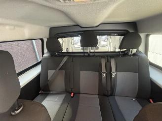 Opel Vivaro Basis M (L2) 2.0 (106kW) Dubbelcabine 5P EU6 picture 16
