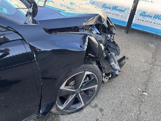 Opel Astra Sports Tourer GS Head up picture 7