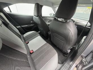 Opel Mokka Edition 1.2 Turbo (96kW) Automaat | Winterpakket | Camera | Carplay picture 15