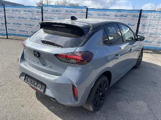 Opel Corsa Level 4 1.2 Turbo (74kW) Automaat picture 3