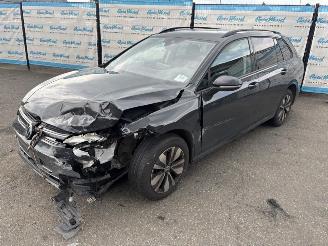 Schadeauto Volkswagen Golf Variant 2.0 TDI 110 kW Goal 2024/10