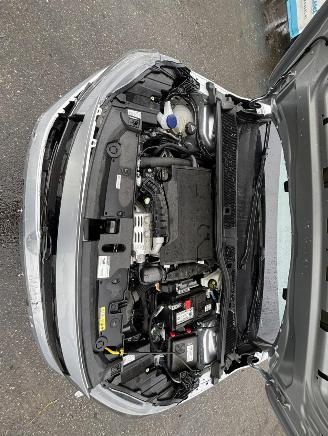 Opel Corsa GS 74KW 1.2 Turbo picture 6