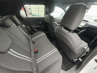 Opel Corsa GS Line 74 KW 1.2 Turbo Automatik picture 14