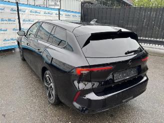Opel Astra Sports Tourer GS 96 KW picture 4