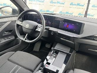 Opel Astra Sports Tourer GS Hybrid (107kW) eDCT Automatik Pano picture 13