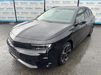 Voiture accidenté Opel Astra Sports Tourer GS 1.2 (96kW) Pano 2025/1