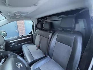 Opel Vivaro-e Edition M 50kWh 3-Sitzer KLIMA AHK picture 15