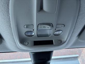 Opel Vivaro-e Edition M 50kWh 3-Sitzer KLIMA AHK picture 24