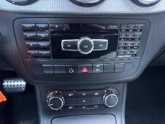 Mercedes B-klasse 180 B 180 Automaat | Half leder | Trekhaak | Bi-Xenon | Cruise picture 24