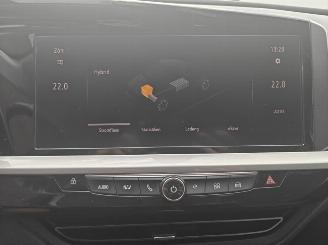 Opel Grandland X Business Edition Plug-in-Hybrid 225 PK lichte schade picture 19