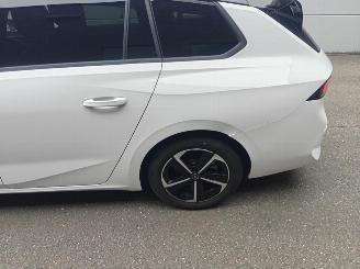 Opel Astra Sports Tourer GS 1.2 (96kW) picture 11