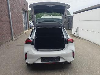Opel Corsa GS 1.2 Hybrid 48V 81 KW eDCT6 picture 16