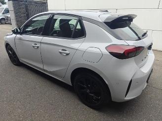 Opel Corsa GS 1.2 Hybrid 48V 81 KW eDCT6 picture 2