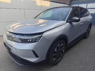 damaged passenger cars Opel Grandland (X) GS Hybrid 107 KW mild Hybrid 2025/4