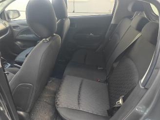 Mitsubishi Space-star Select+ picture 14