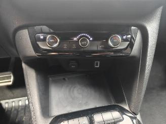 Opel Corsa GS 1.2 Direct Injection Turbo 100 kW(136 PS)48V Hybrid.6-Gang-Doppelkupplungsgetriebe(eDCT) picture 20